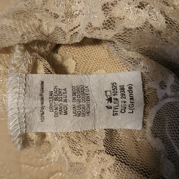 🌴 I. JOAH Sheer and Laced Tank size L - Picture 6 of 6